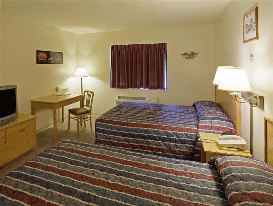 Simple Rewards Inn Shelbina Eksteriør bilde